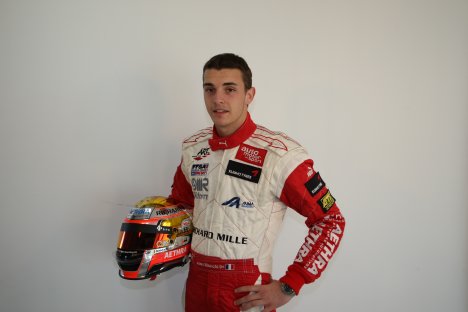 Når Jules Bianchi kører ud til sæsonens to sidste løb, er han allerede medter i Formule 3 Euroseries mesterskabet.